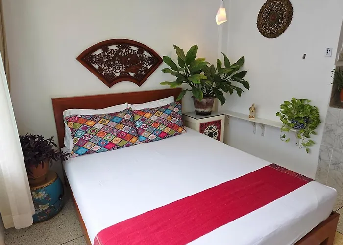 Lumphini 3 Teakwood Red At Steamy Location *